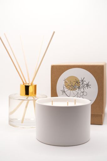 "Clean" Candle & Diffuser
